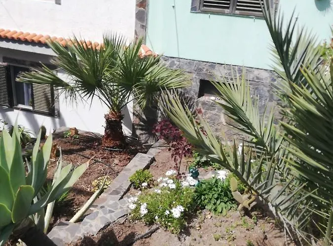مزرعة للإقامة Casa Majores